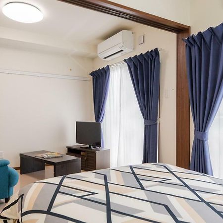 Hotel Mr.Kinjo In Tonoshiro Miyara Dış mekan fotoğraf